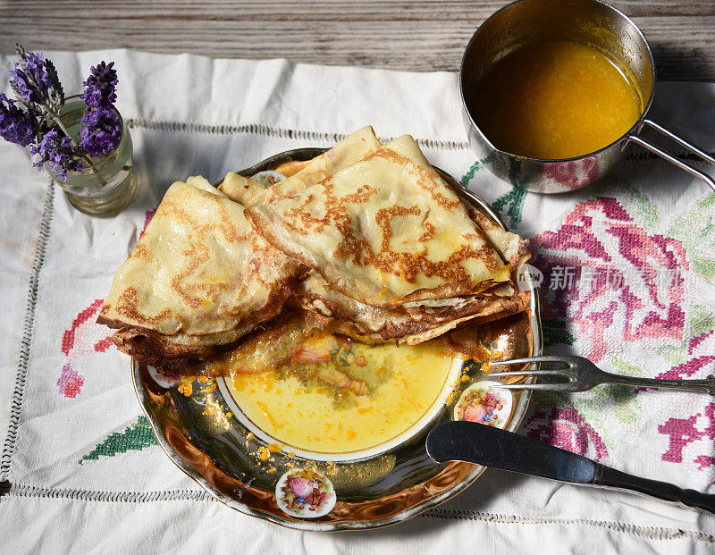 Crêpes Suzette